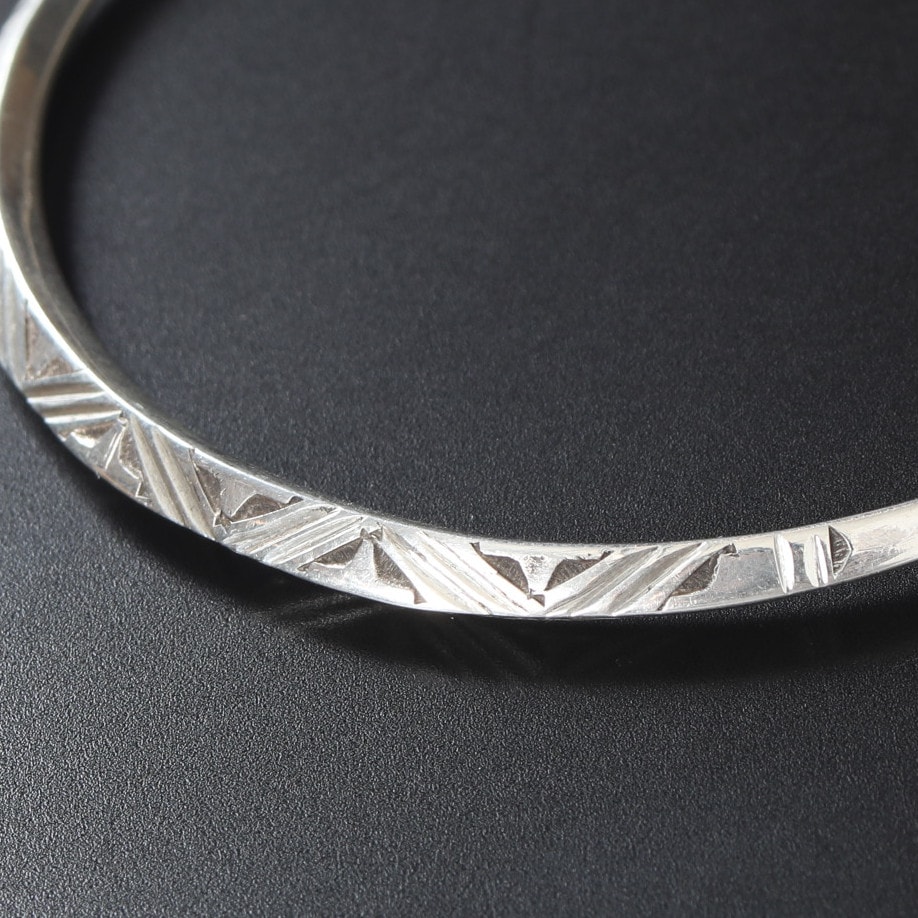 TOUAREG SILVER JEWELRY トゥアレグ シルバー ジュエリー POURE SILVER BANGLE シルバーバングル 2 シルバー