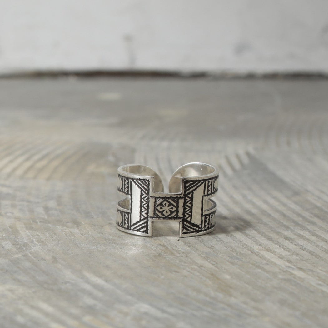 トゥアレグ　ジュエリー　シルバー　H型 TOUAREG SILVER JEWELRY トゥアレグ シルバー ジュエリー シルバー