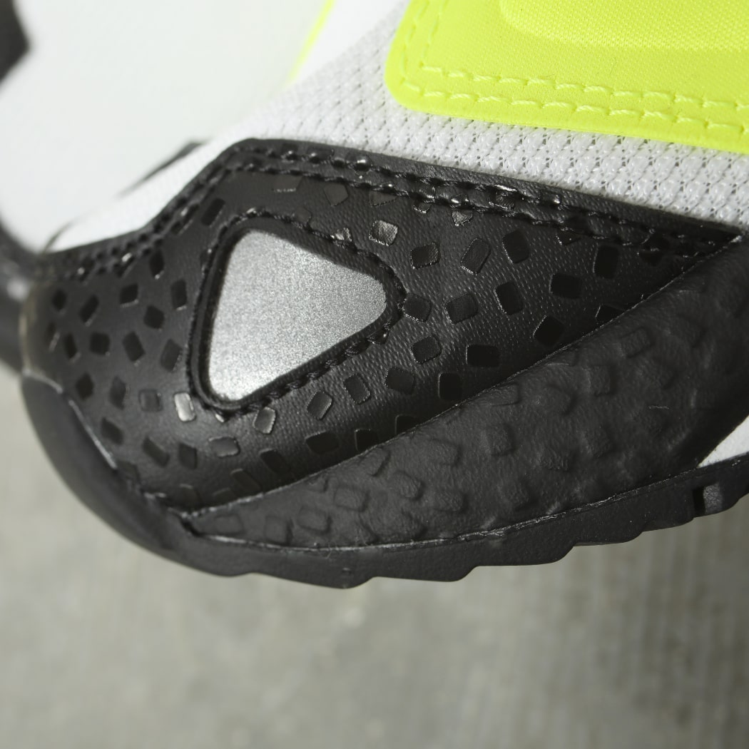 リーボック Reebok INSTAPUMP FURY 95 インスタポンプ フューリー