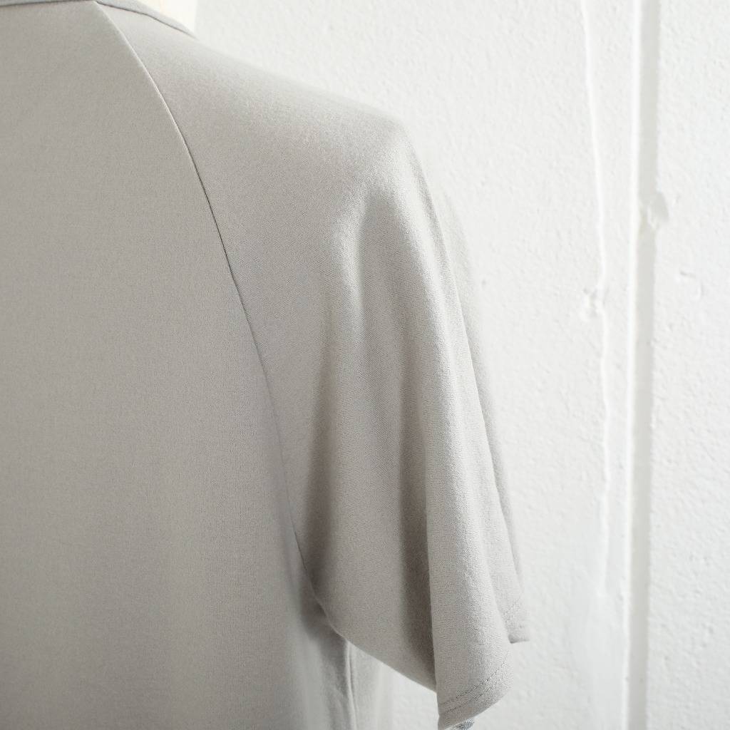COLINA de passaros コリーナ Ｔシャツ スーパー140S ウール スピリットラグラン グレー