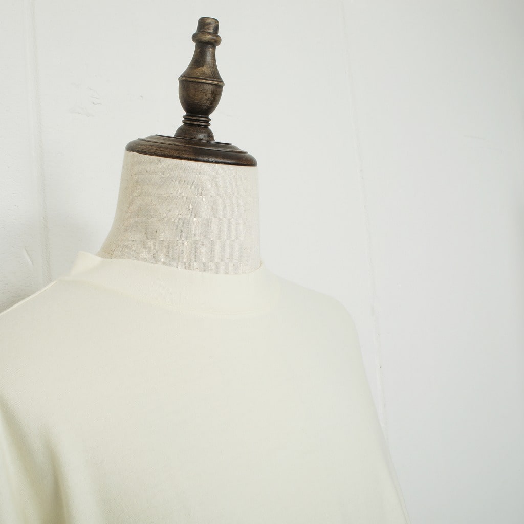 CAPERTICA カペルチカ MNスウェット 140s ウォッシャブルウール オフホワイト