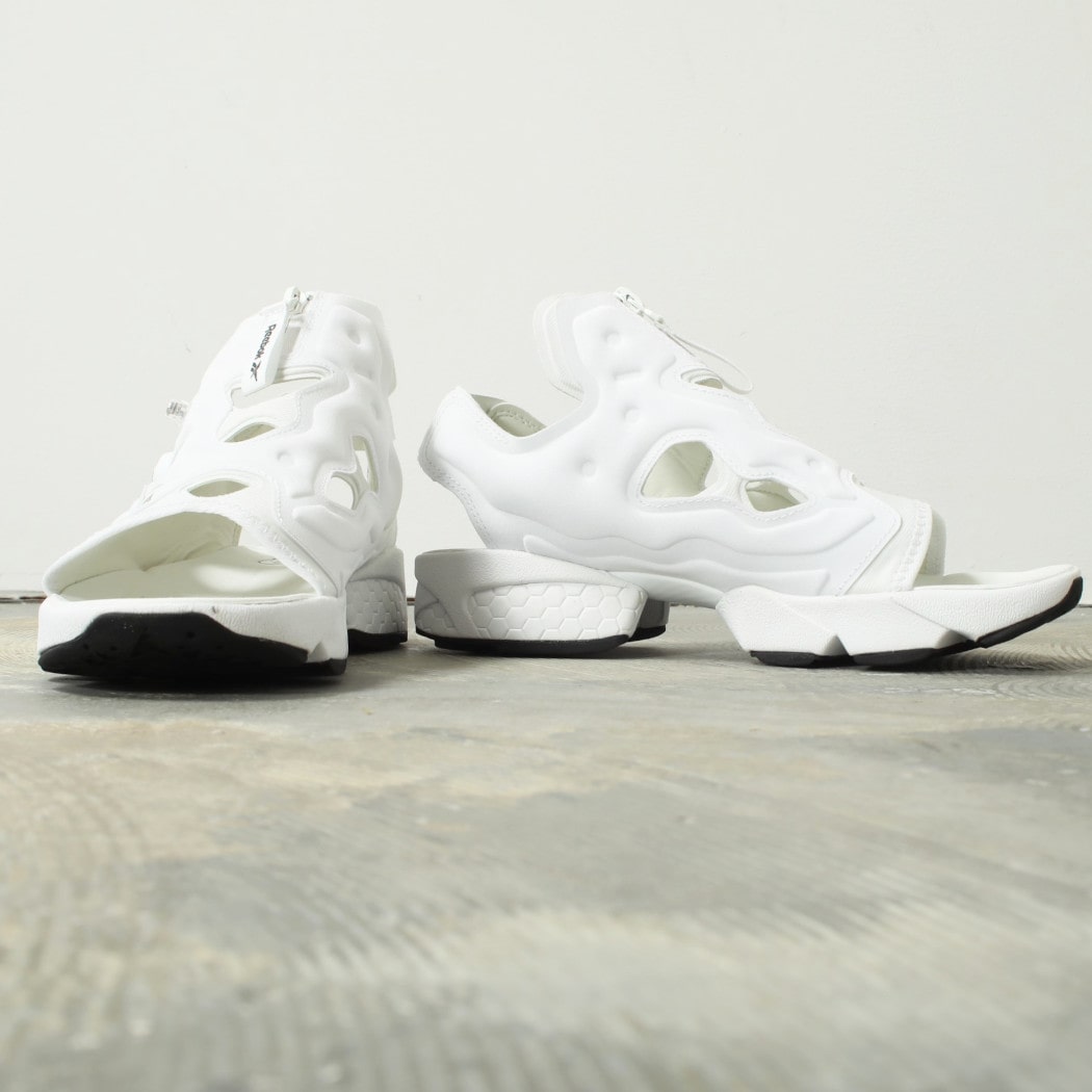 リーボック Reebok インスタポンプ フューリー サンダルジップ INSTAPUMP FURY SANDALZIP H06197 ホワイト