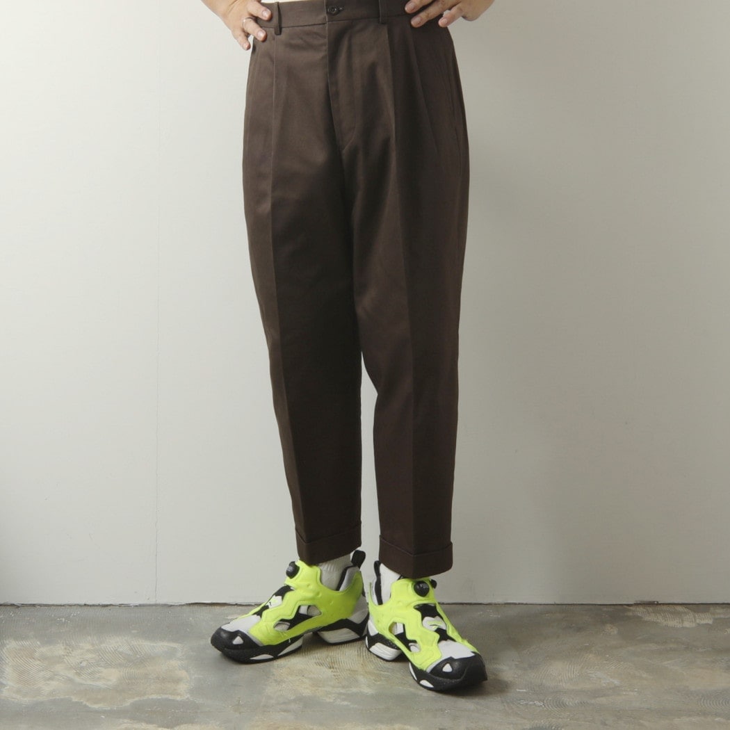 SCYE BASICS サイ ベーシックス サンホアキン綿 2プリーツ テーパード