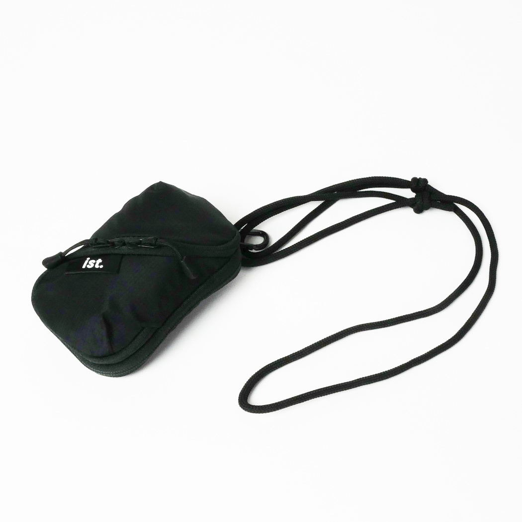 ist.イスト Zファスナー ナイロン ウォレット マルチポーチ ist