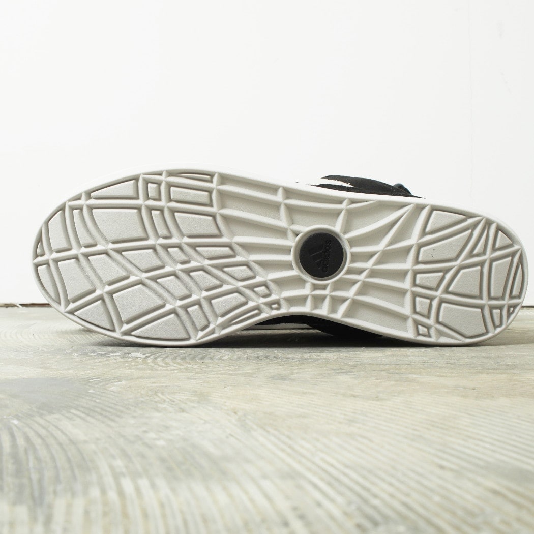 adidas ADIMATIC アディダス アディマティック スニーカー コアブラック クリスタルホワイト カーボン