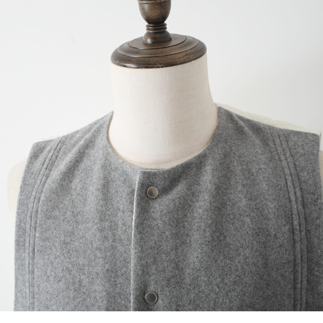 amne アンヌ メルトン・キルト スイッチベスト グレー×ホワイト MELTON QUILT switch vest Heather amn-VT-001