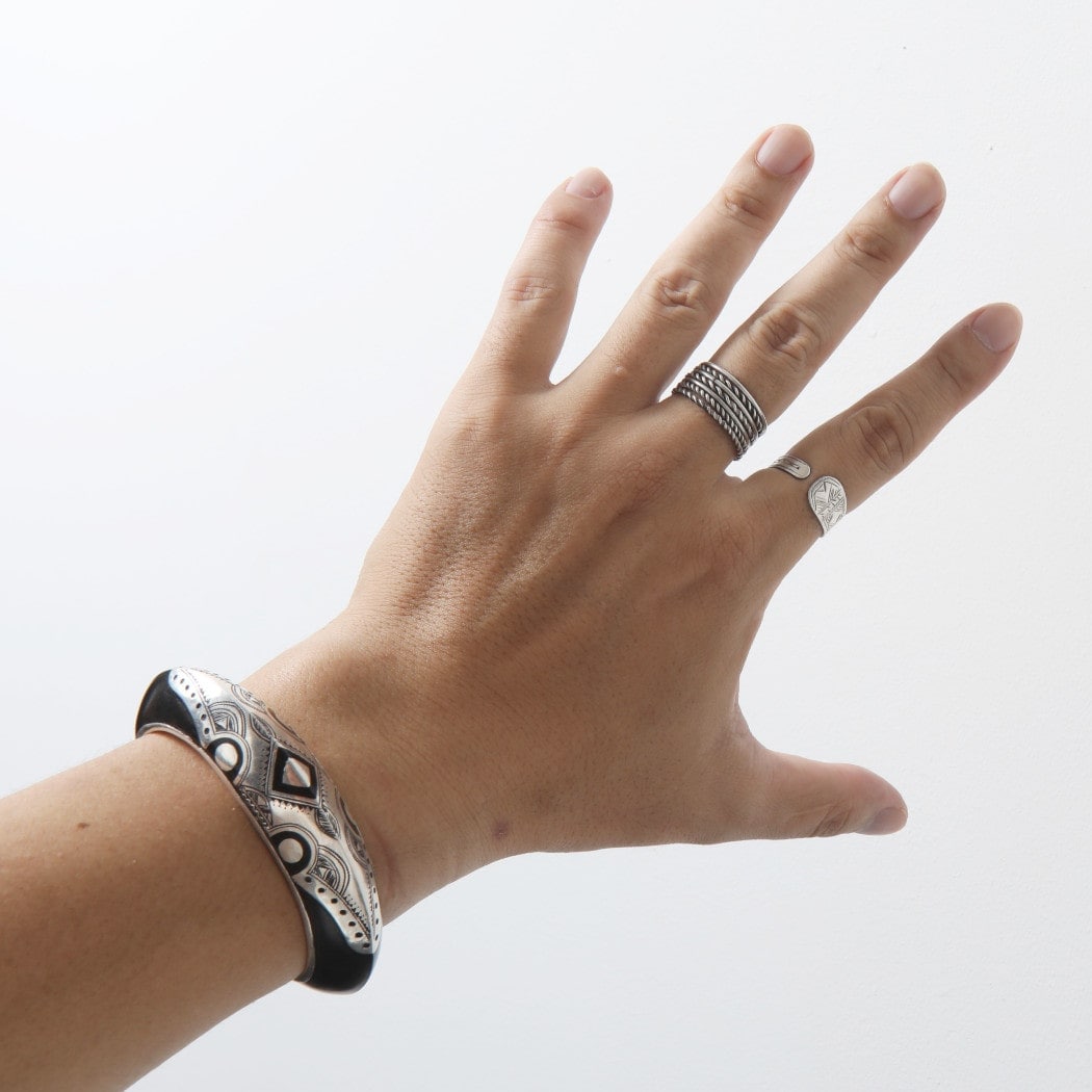 TOUAREG SILVER JEWELRY トゥアレグ シルバー ジュエリー POURE SILVER BANGLE シルバーバングル BR1 エボニーウッド シルバー