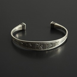 TOUAREG SILVER JEWELRY トゥアレグ シルバー ジュエリー シルバーバングル 1.2cm幅 ピュアシルバー エボニーウッド a22 シルバー