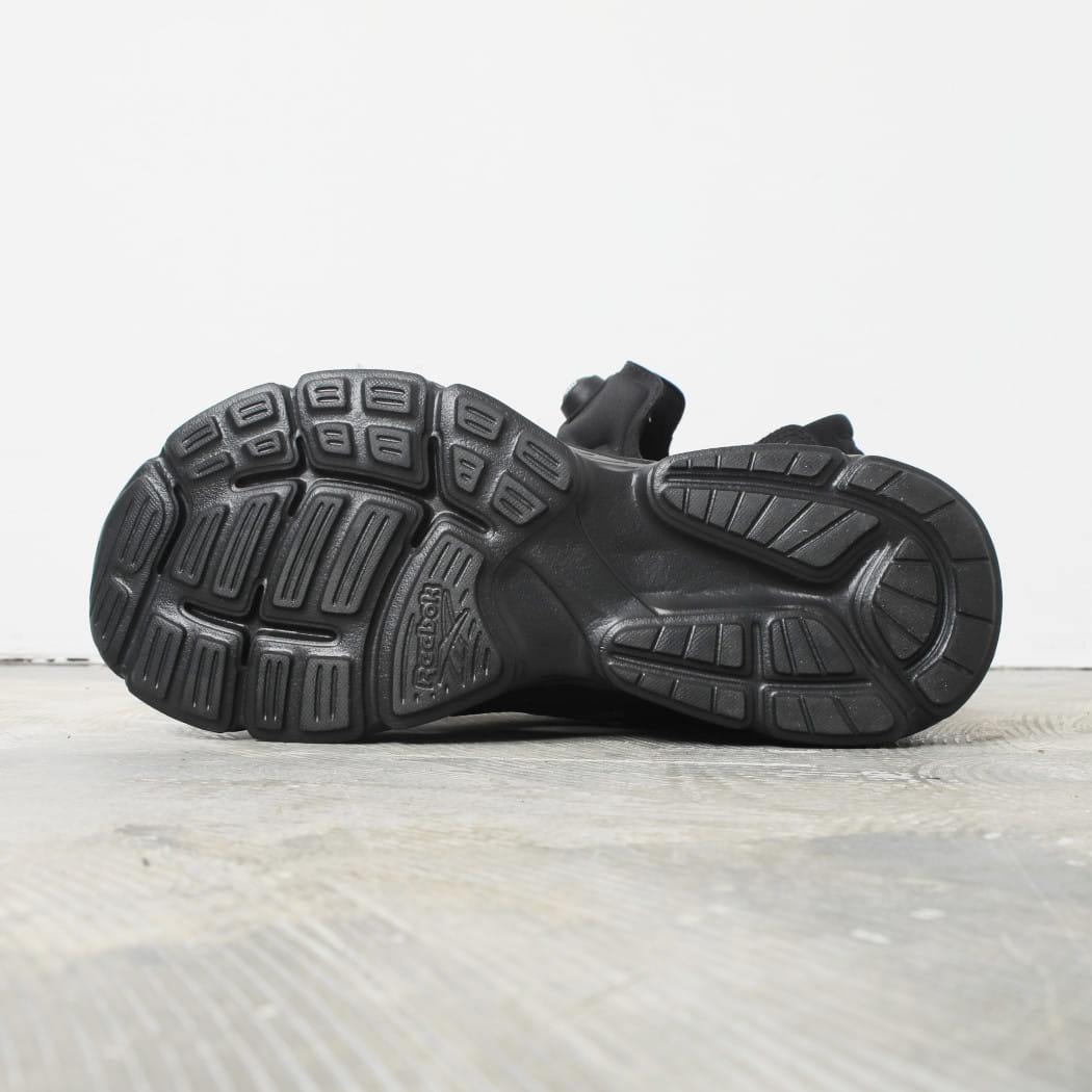 reebok リーボック インスタ ポンプフューリー サンダル INSTAPUMP FURY SANDAL ブラック