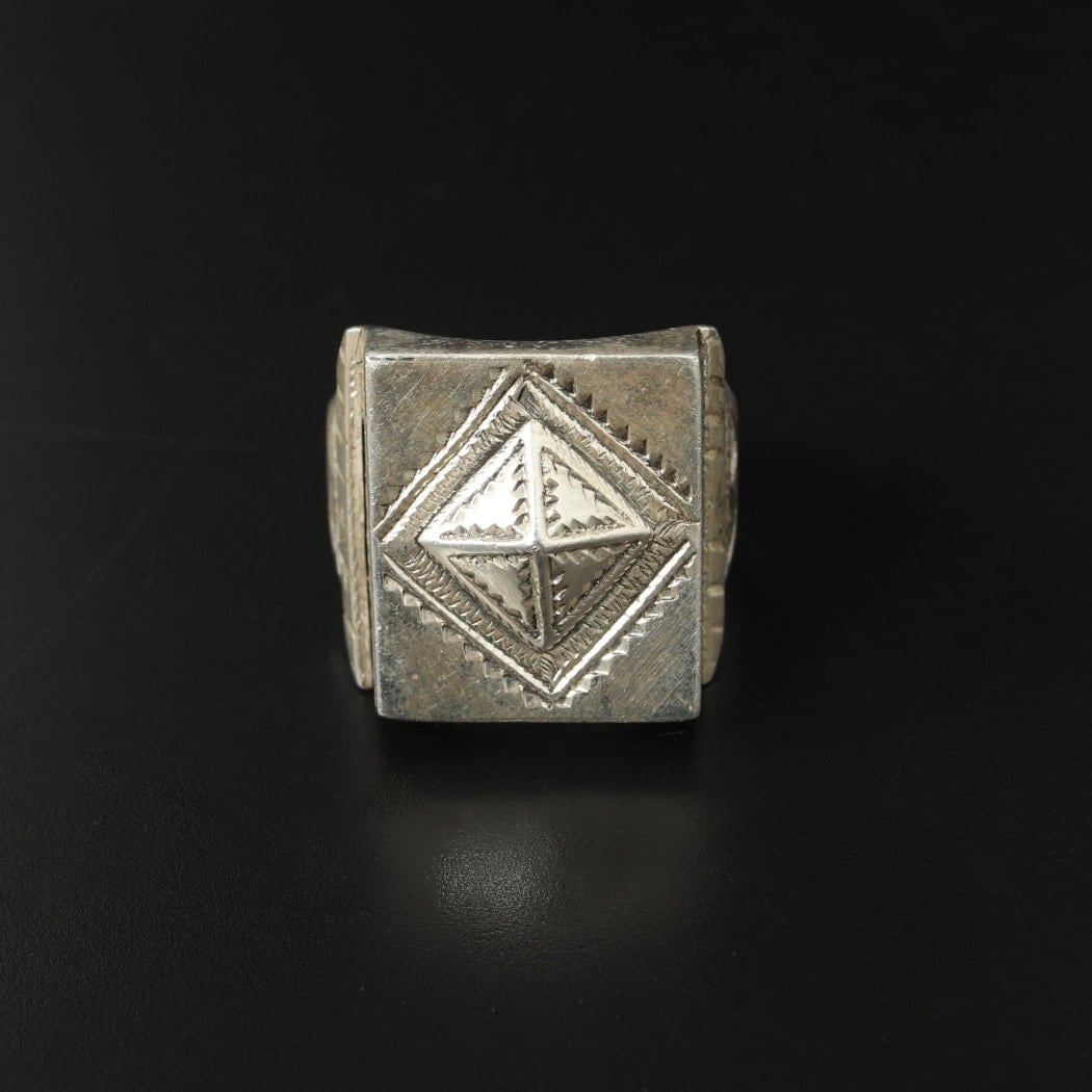 TOUAREG SILVER JEWELRY トゥアレグ シルバー ジュエリー ピュア
