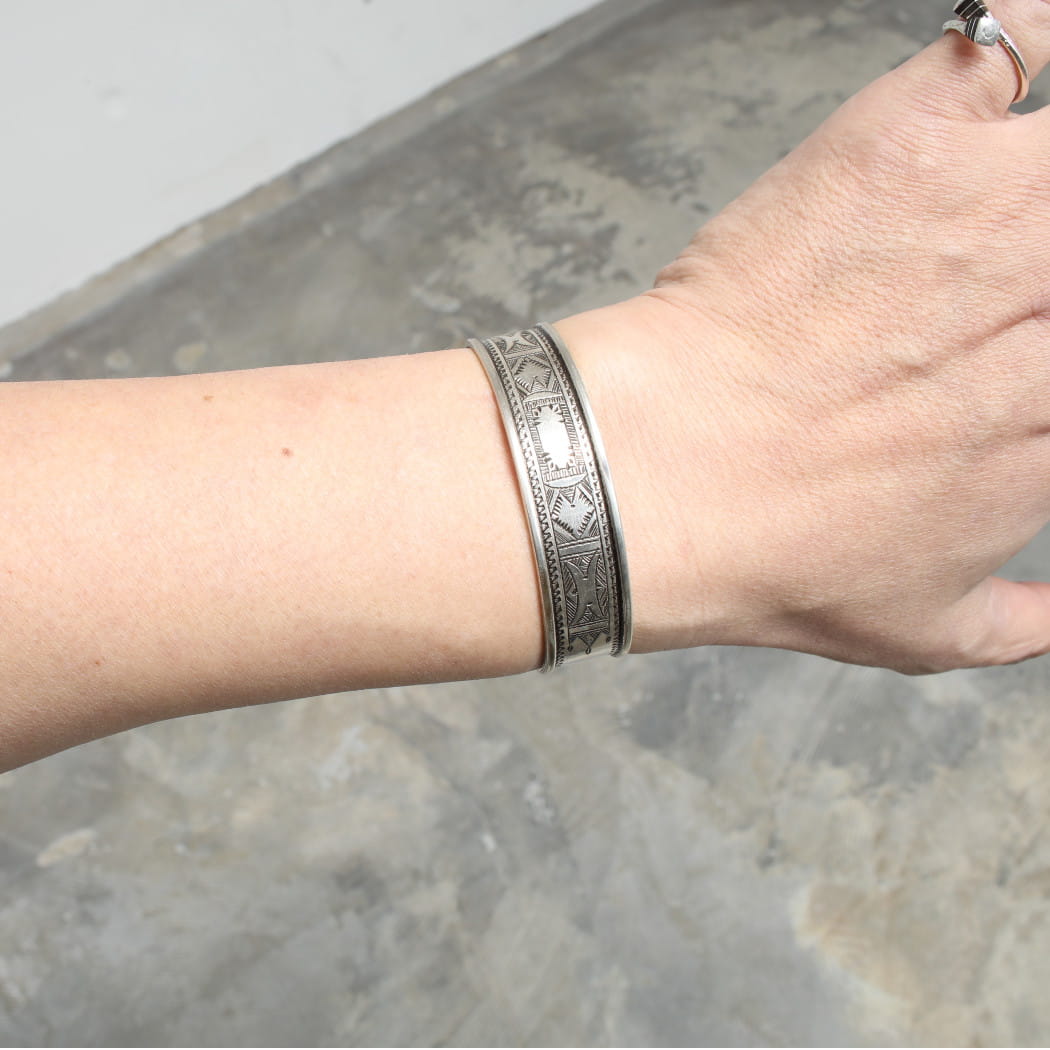 TOUAREG SILVER JEWELRY トゥアレグ シルバー ジュエリー シルバーバングル GRAND シルバー