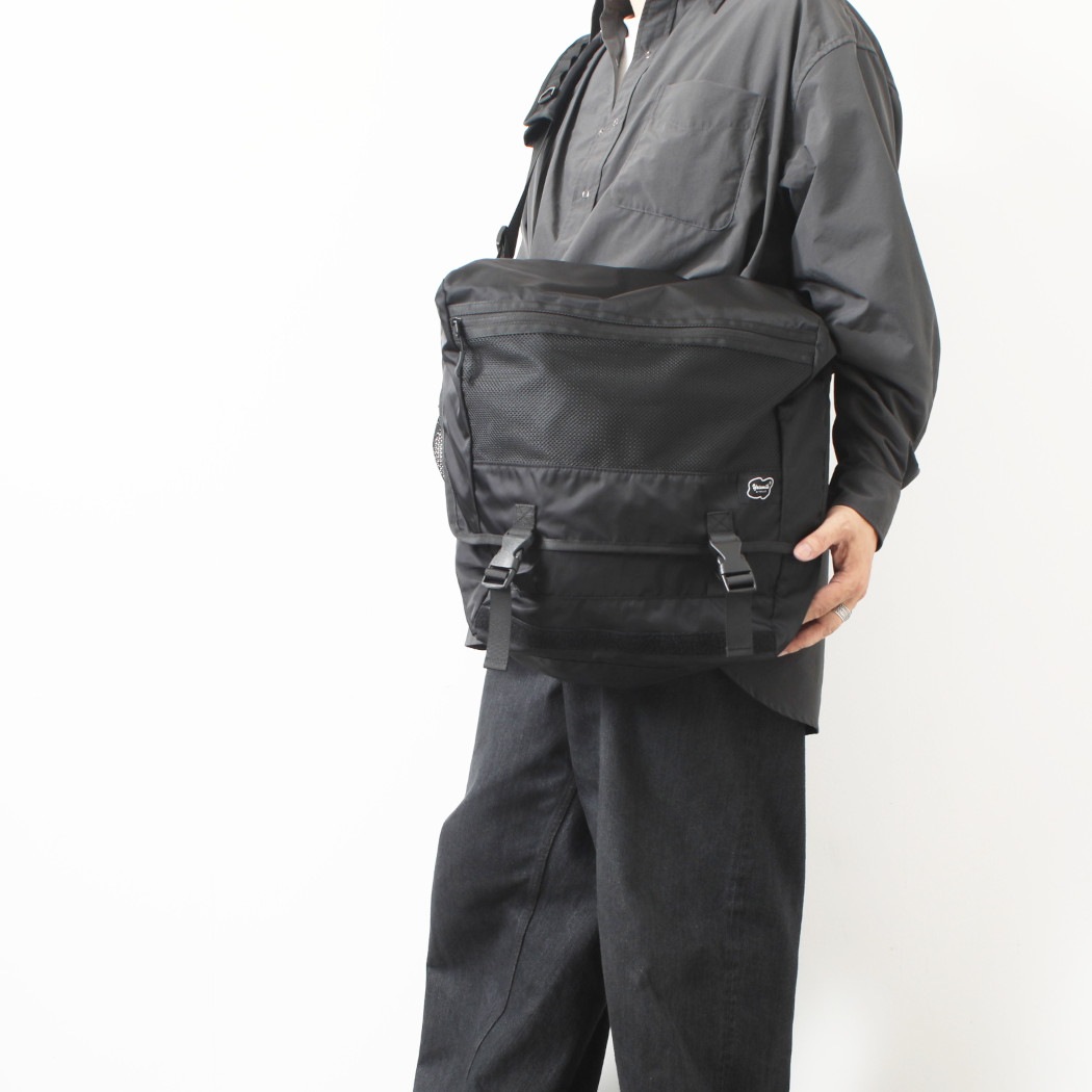 YOSEMITE STRAP ヨセミテストラップ EXPANDER MESSENGER BAG エキスパンダ－ ユーティリティ メッセンジャーバック ブラック
