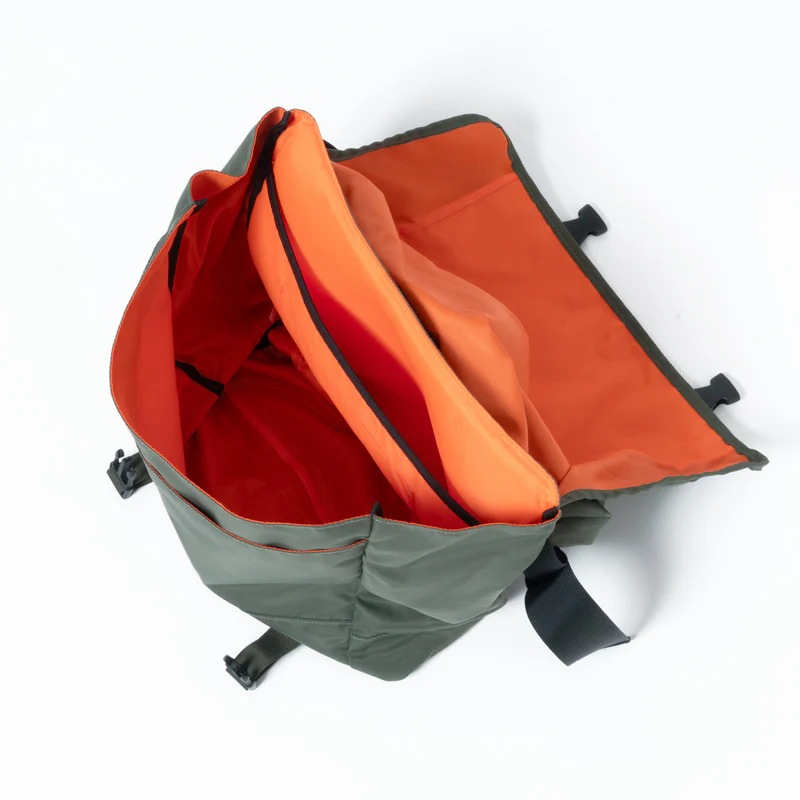 YOSEMITE STRAP ヨセミテストラップ EXPANDER MESSENGER BAG エキスパンダ－ ユーティリティ メッセンジャーバック カーキ