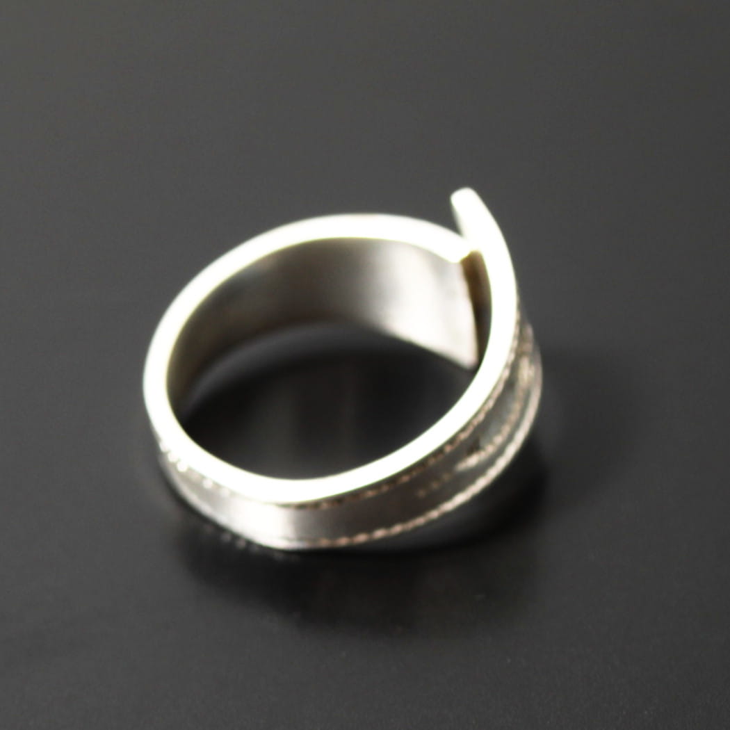 TOUAREG SILVER JEWELRY トゥアレグ シルバー ジュエリー  シルバーリング 捻じれ2 シルバー 14