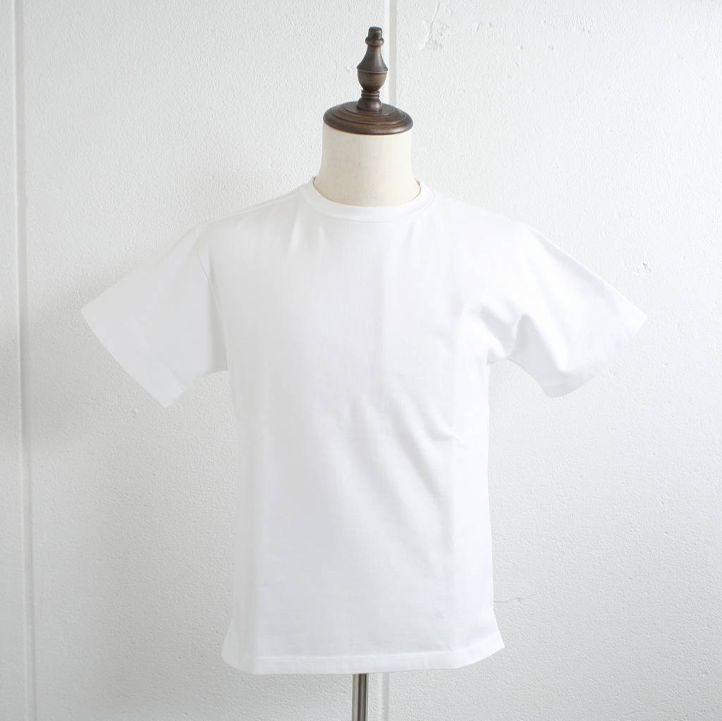 StretchライトコットンAsymmetryトップス　ホワイト CAPERTICA カペルチカ Tシャツ スビンコットン Asymmetry Tee | ITEM