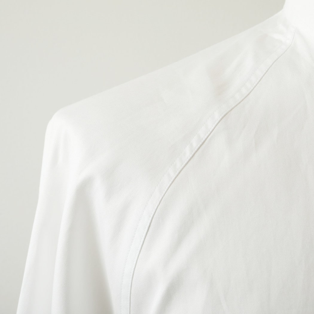 SCYE BASICS サイ ベーシックス シャツ フィンクスコットン ラグランスリーブ バンドカラー Finx Cotton Grandad Coller Shirt ホワイト