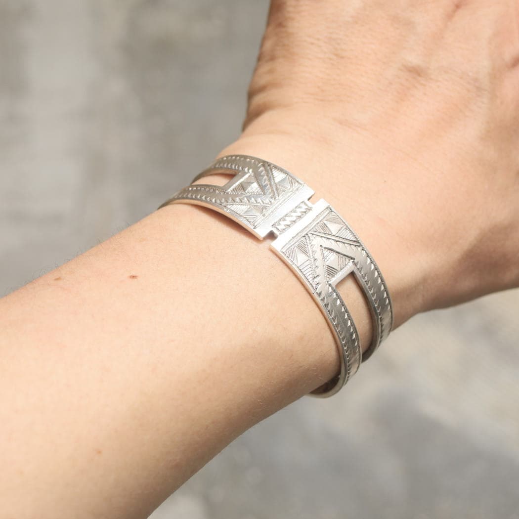 TOUAREG SILVER JEWELRY トゥアレグ シルバー ジュエリー シルバーバング H型セミワイド シルバー