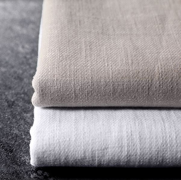 【超特価品 在庫限り】くたくたリネンツイル バイオウォッシュ 25番手【麻 生地 無地】