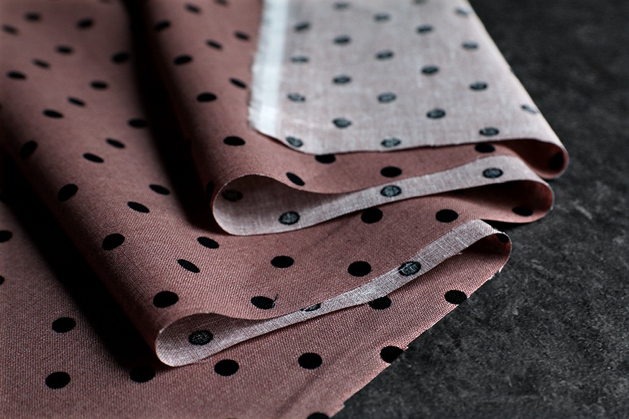 【反物販売】綿麻ライトキャンバス水玉 【コットン リネン 生地 水玉 ドット】