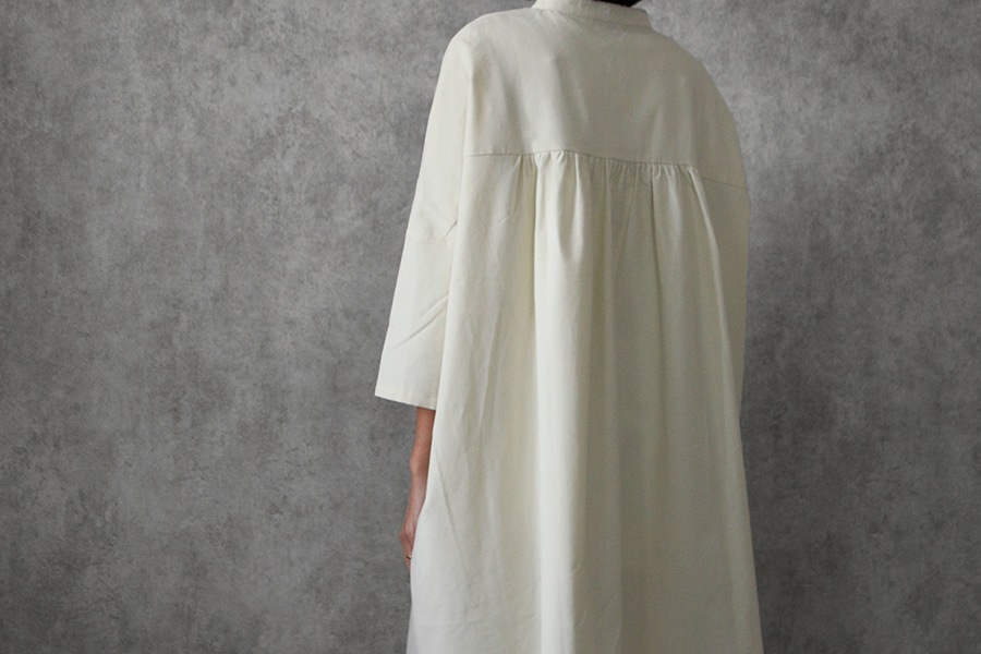 21W 大和コーデュロイ 【コットン(綿) 生地 無地】