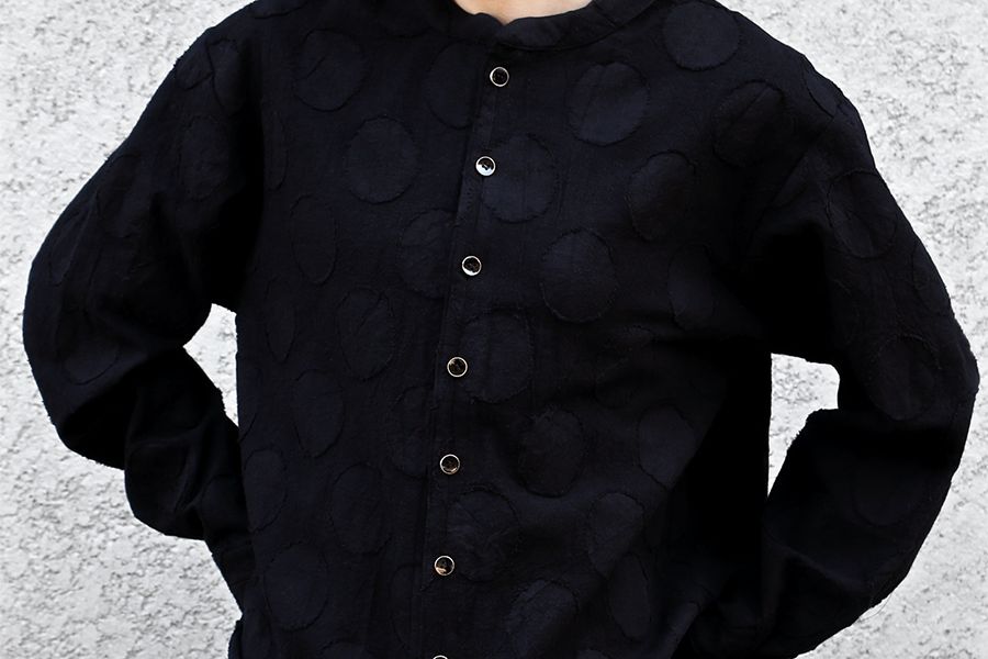 【反物販売】洗いをかけた 綿麻カットジャガード水玉 【コットン リネン 生地】