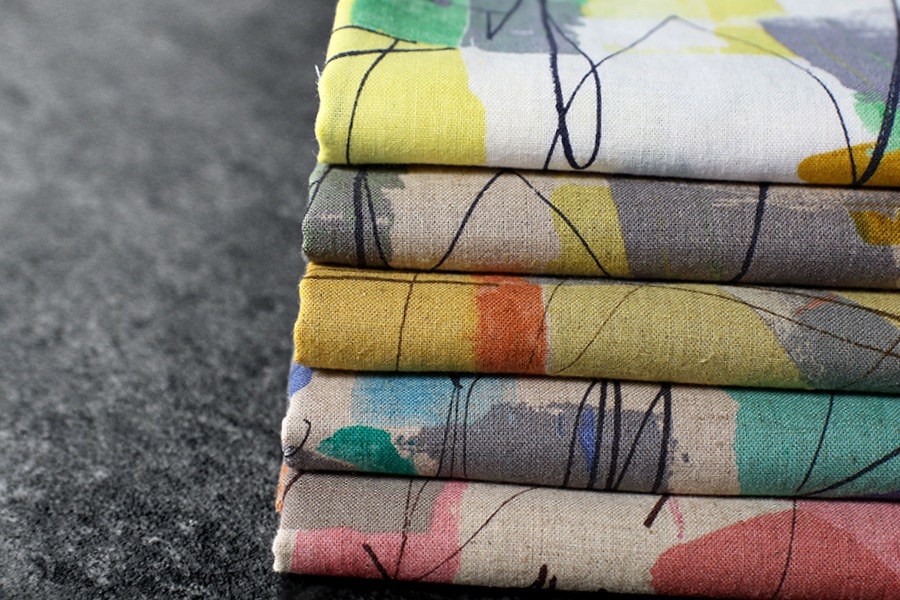 【反物販売】洗いをかけた 綿麻プリント「ジェオリィ」【コットン リネン 生地 幾何学 ジオメトリック】