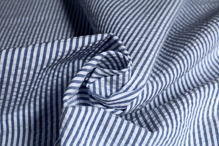 先染め コットンサッカーストライプ 40番手【綿 生地】