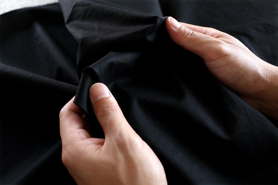 【生地サンプル】洗いをかけた 超高密度チノクロス 40番手 【コットン(綿) 生地 無地】