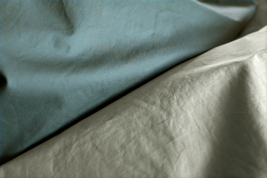 【生地サンプル】洗いをかけた 超高密度チノクロス 40番手 【コットン(綿) 生地 無地】