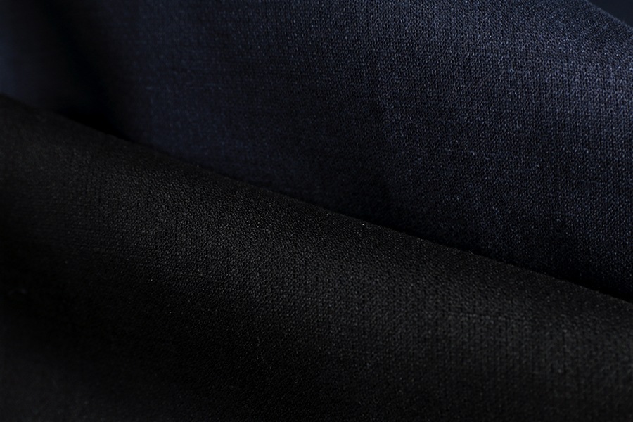 【反物販売】ワイド幅 洗いをかけた リネンアムンゼン 60番手 【梨地織 麻 生地 無地】