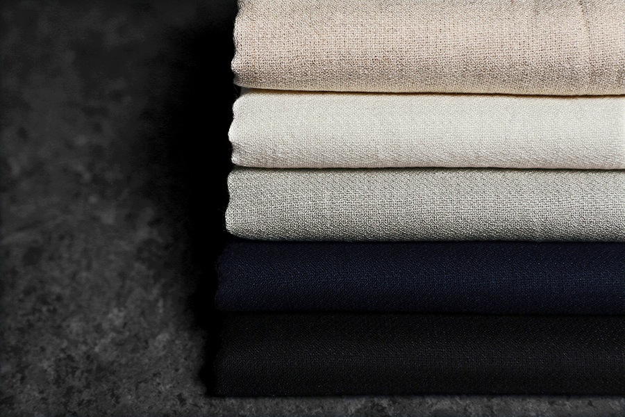 【反物販売】ワイド幅 洗いをかけた リネンアムンゼン 60番手 【梨地織 麻 生地 無地】