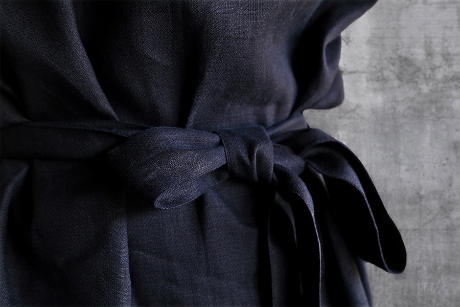 【反物販売】ワイド幅 洗いをかけた リネンアムンゼン 60番手 【梨地織 麻 生地 無地】