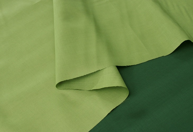 80/1番手 綿 ブリリアントサテン 【コットン 生地 無地】