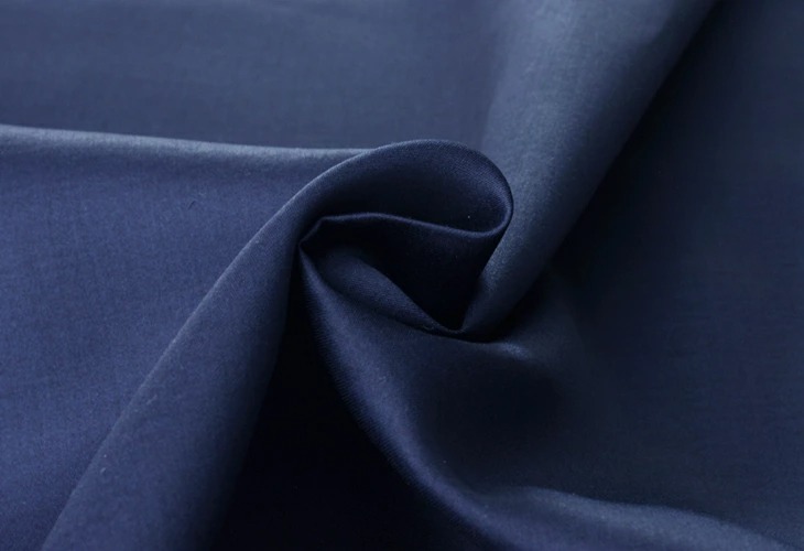 80/1番手 綿 ブリリアントサテン 【コットン 生地 無地】