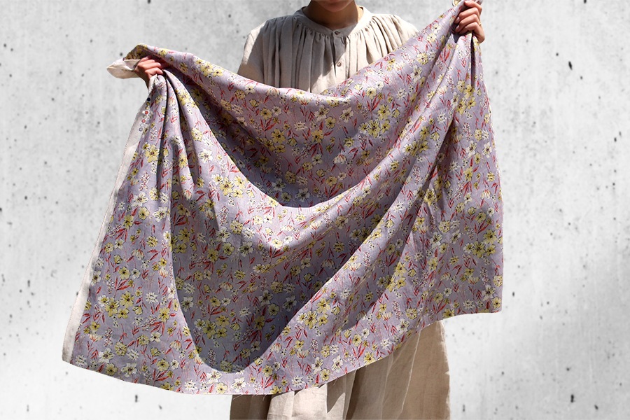 洗いをかけた リネンプリント ランス 60番手  【麻 生地 花柄 フワラー】