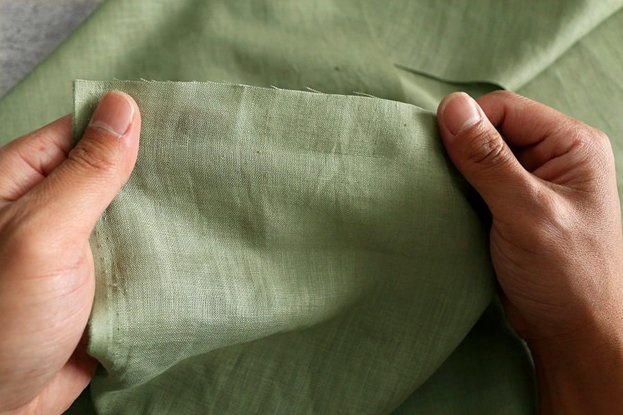 【反物販売】洗いをかけた リネンライトキャンバス 55番手 【麻 生地 無地】