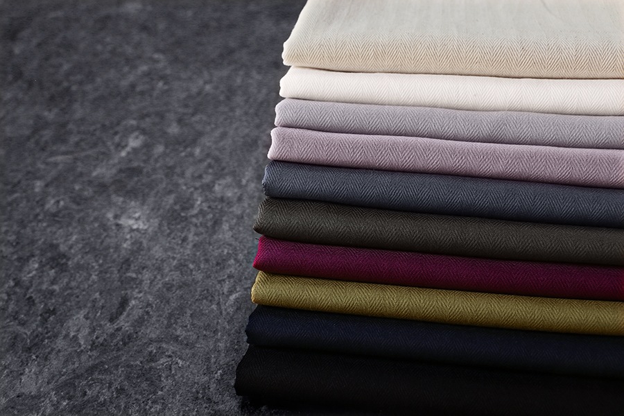 【生地サンプル】洗いをかけた 綿麻ライトヘリンボン 【コットン リネン 生地 無地】