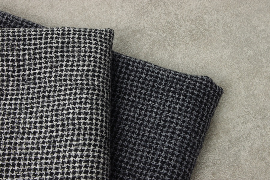洗いをかけた 千鳥ウールガーゼ 【毛 生地 チェック ストール】