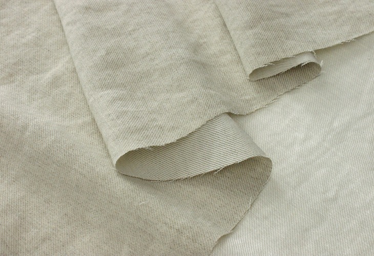 洗いをかけた リネンウール ギャバジン起毛 【麻 毛 生地 無地】