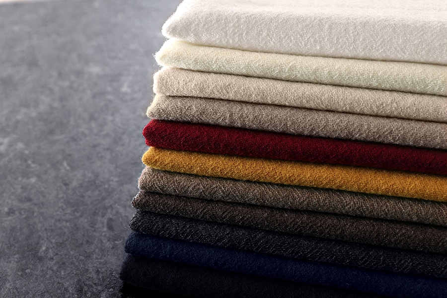 洗いをかけた ウールガーゼ 2/48番手 【毛 生地 無地 ストール】