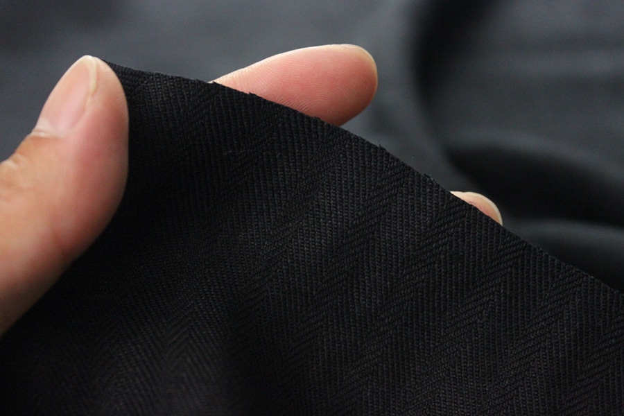 洗いをかけた 40/1番手 フレンチリネン ヘリンボン nw加工 【麻 生地 無地】