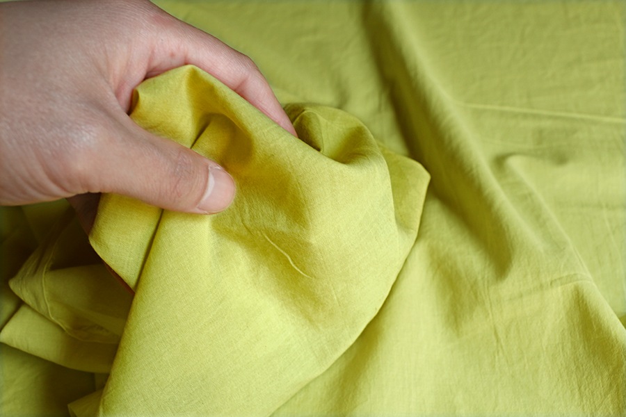 【生地サンプル】ワイド幅│洗いをかけた 綿60アイディールローン nw加工 【コットン 生地 無地】