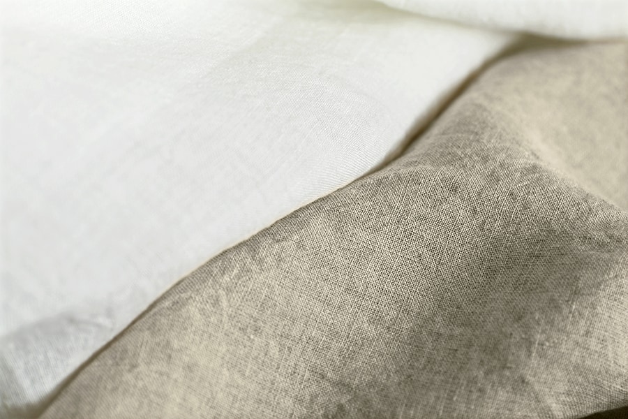 洗いをかけた ベルギーリネンローン nd加工 60番手 【麻 生地 無地】