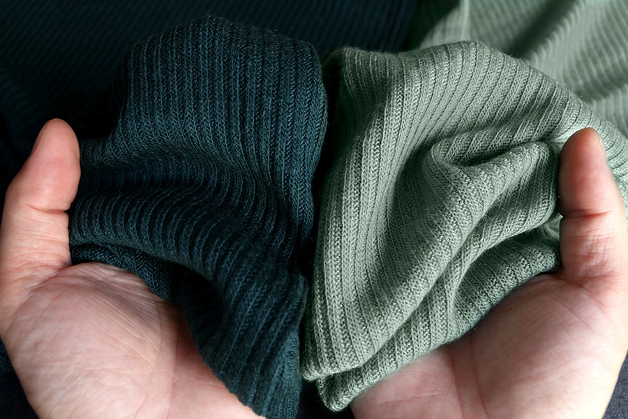 ワイド幅 ウール フレアリブニット 1/26番手【毛 無地 生地】