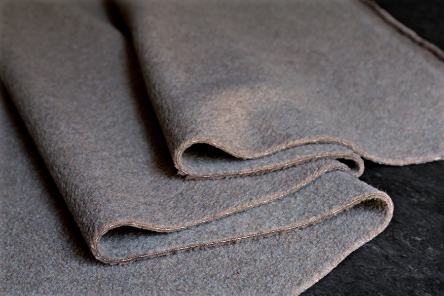 【生地サンプル】ワイド幅 レーヨン メルトンフリース 【ニット 生地 無地 秋冬 暖かい】