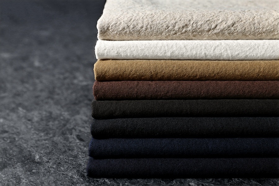 【生地サンプル】ワイド幅 洗いをかけた 高密度 綿麻ヘビーウェザー 直接染め 【コットン リネン 綿麻 生地 無地】