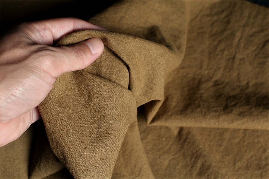 【生地サンプル】ワイド幅 洗いをかけた 高密度 綿麻ヘビーウェザー 直接染め 【コットン リネン 綿麻 生地 無地】