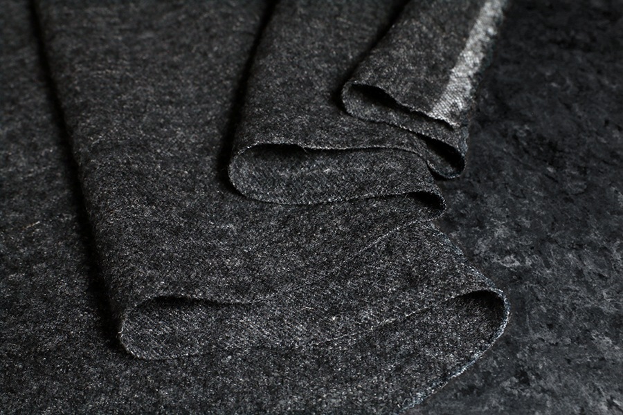 【生地サンプル】洗いをかけた シェットランドウールリネン ツイル 異番手【麻 毛 生地 無地 綾織】