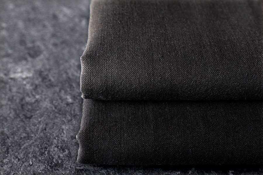 【超特価品 在庫限り】日本のリネン 30番手【麻 生地 無地】