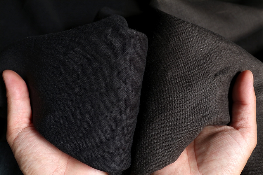 【超特価品 在庫限り】日本のリネン 30番手【麻 生地 無地】